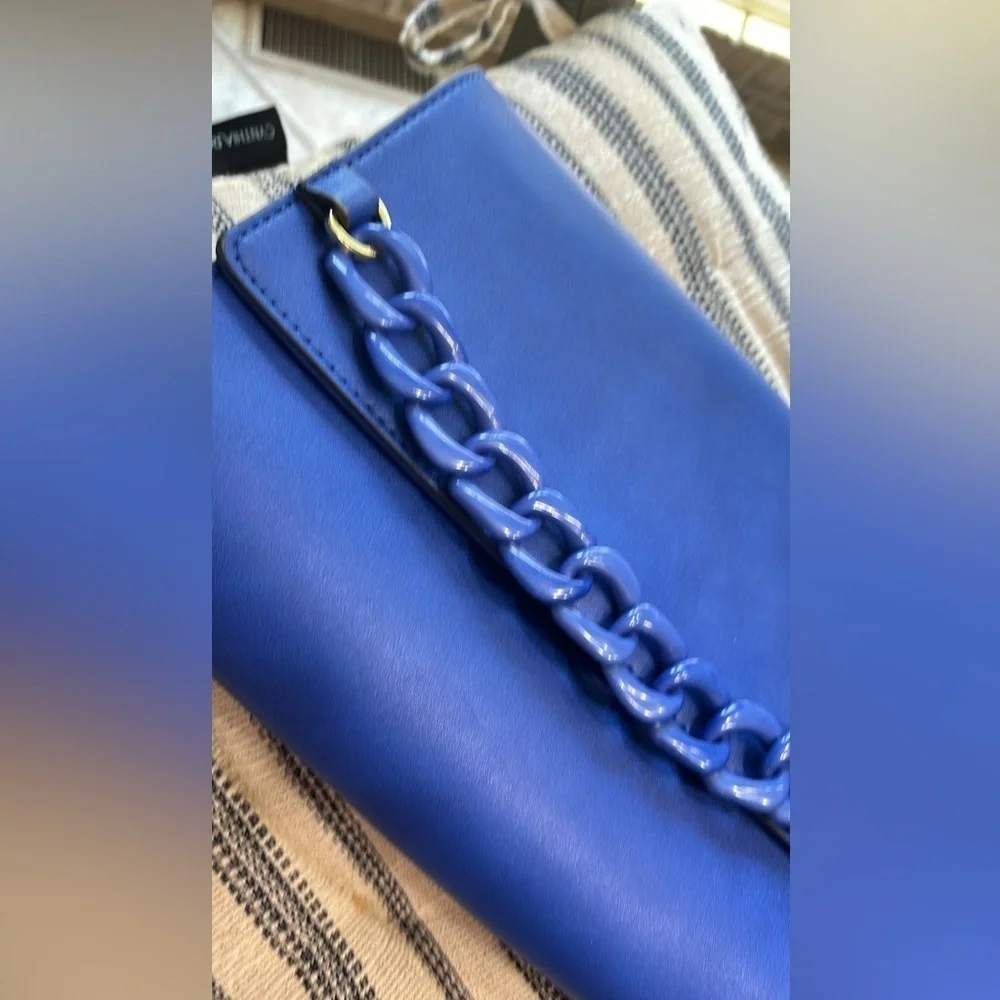 Gianni Bini Cobalt Blue Clutch. Purse | Handbag | Timeless | Vibrant | Trendy.